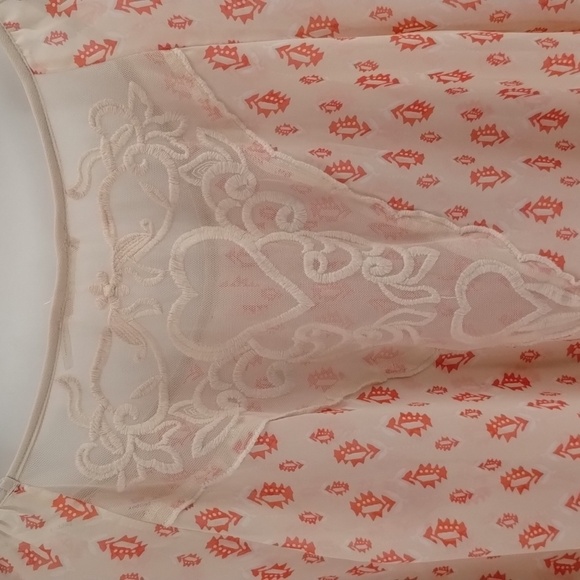 Blu Pepper sheer pin tucked front size large blouse coral cream & green flowy - Picture 6 of 8